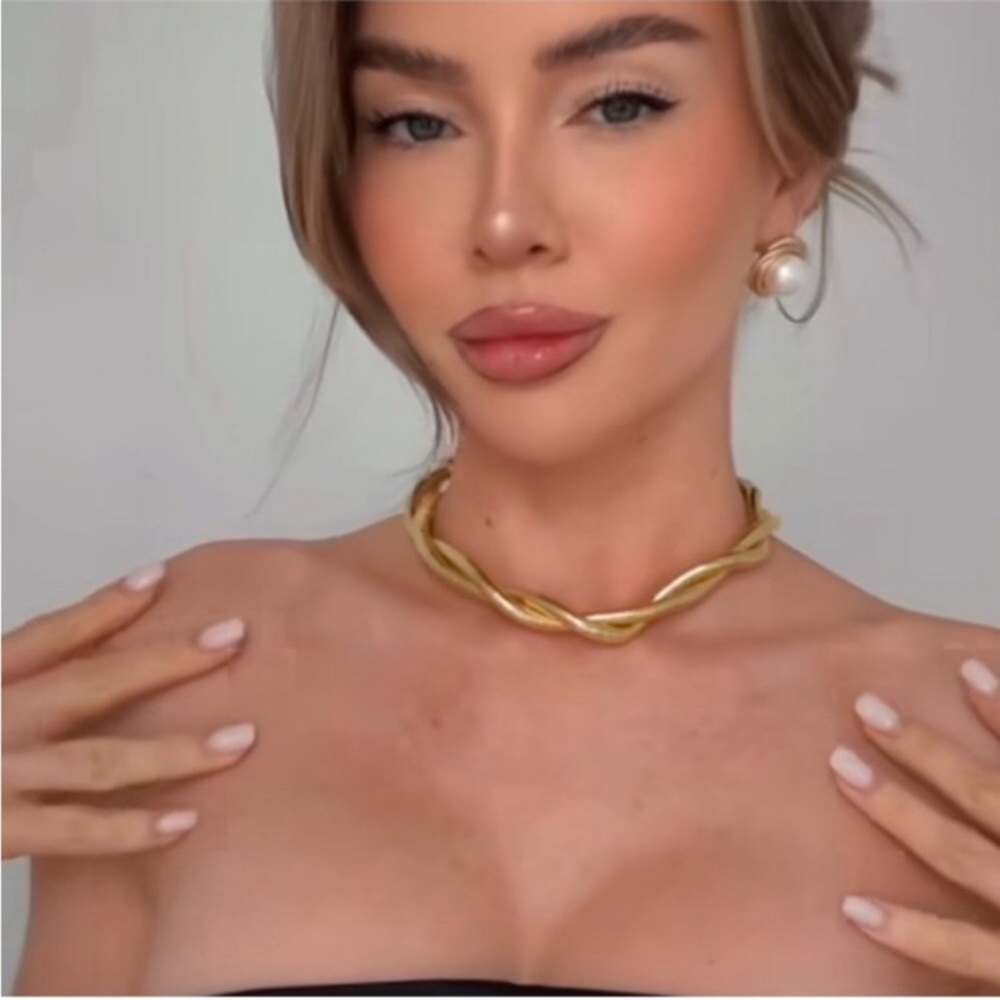 New 24k Gold Plated Bendable Gold Necklace - Picture 9 of 9